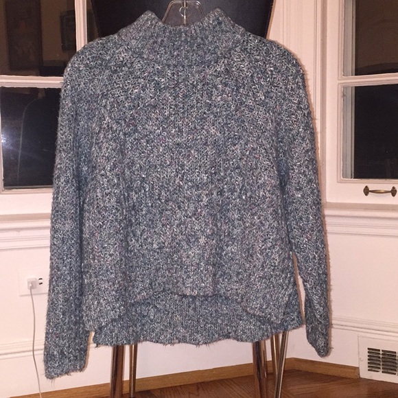 Urban Outfitters Knit Turtleneck - XS - Picture 1 of 3